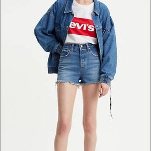 Levi’s Ribcage Jean Shorts